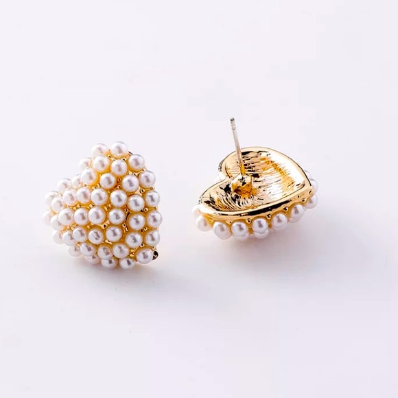 Heart Simulated Pearl Earrings - Picture 2 of 6